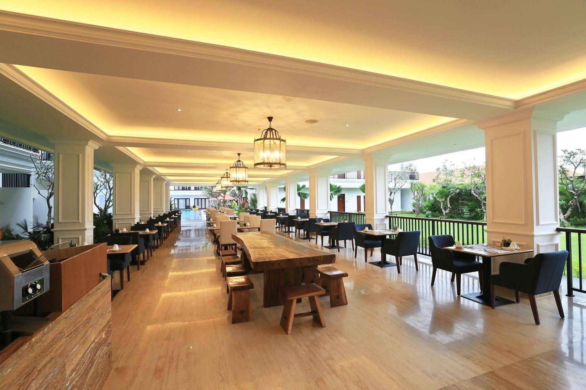 Grand Palace Hotel Sanur - Bali Exterior foto