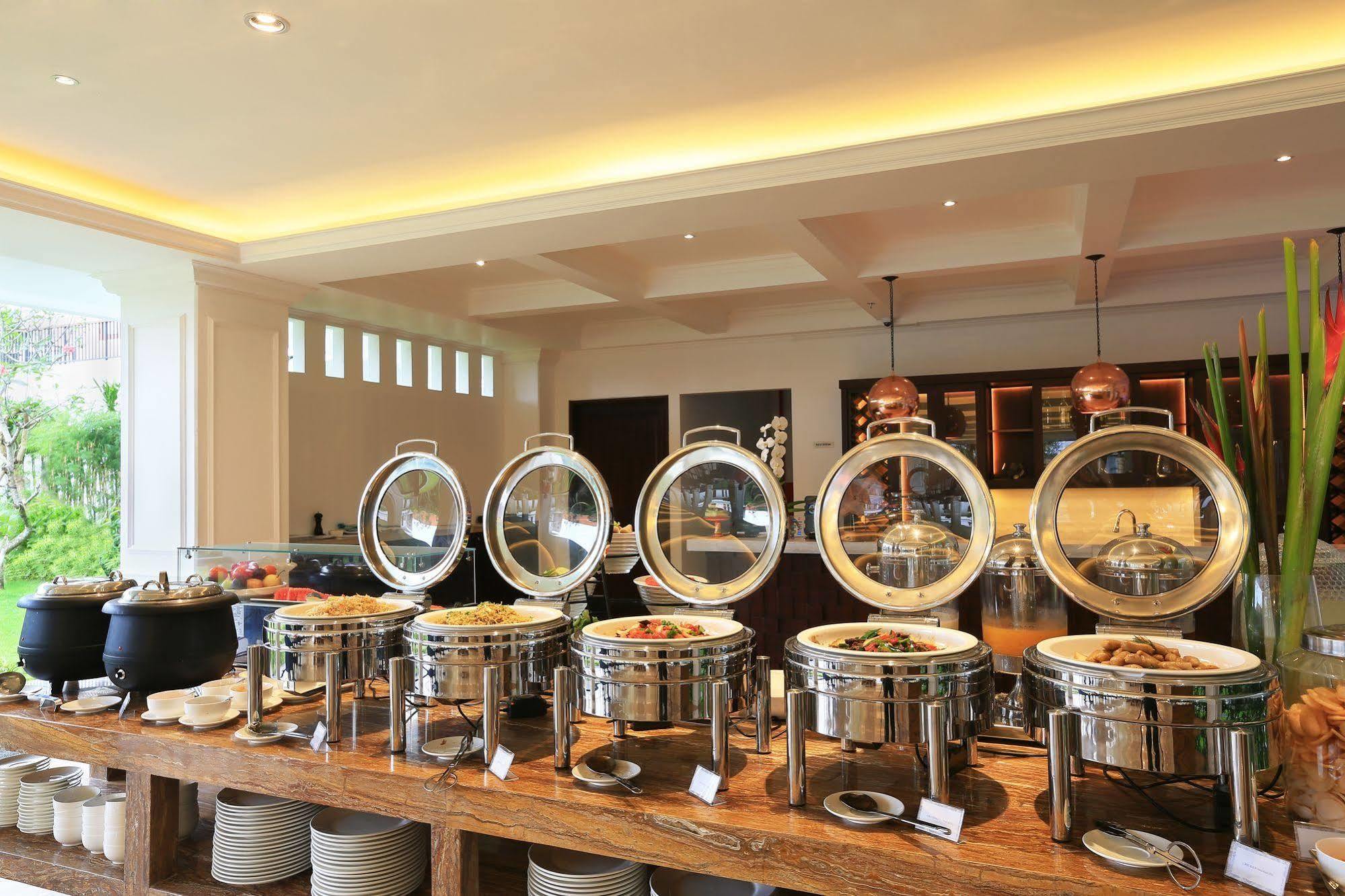 Grand Palace Hotel Sanur - Bali Exterior foto